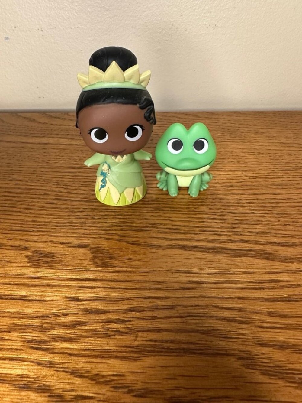 Funko Mystery Minis: Princess and Companions Princess and the Frog Tiana Naveen